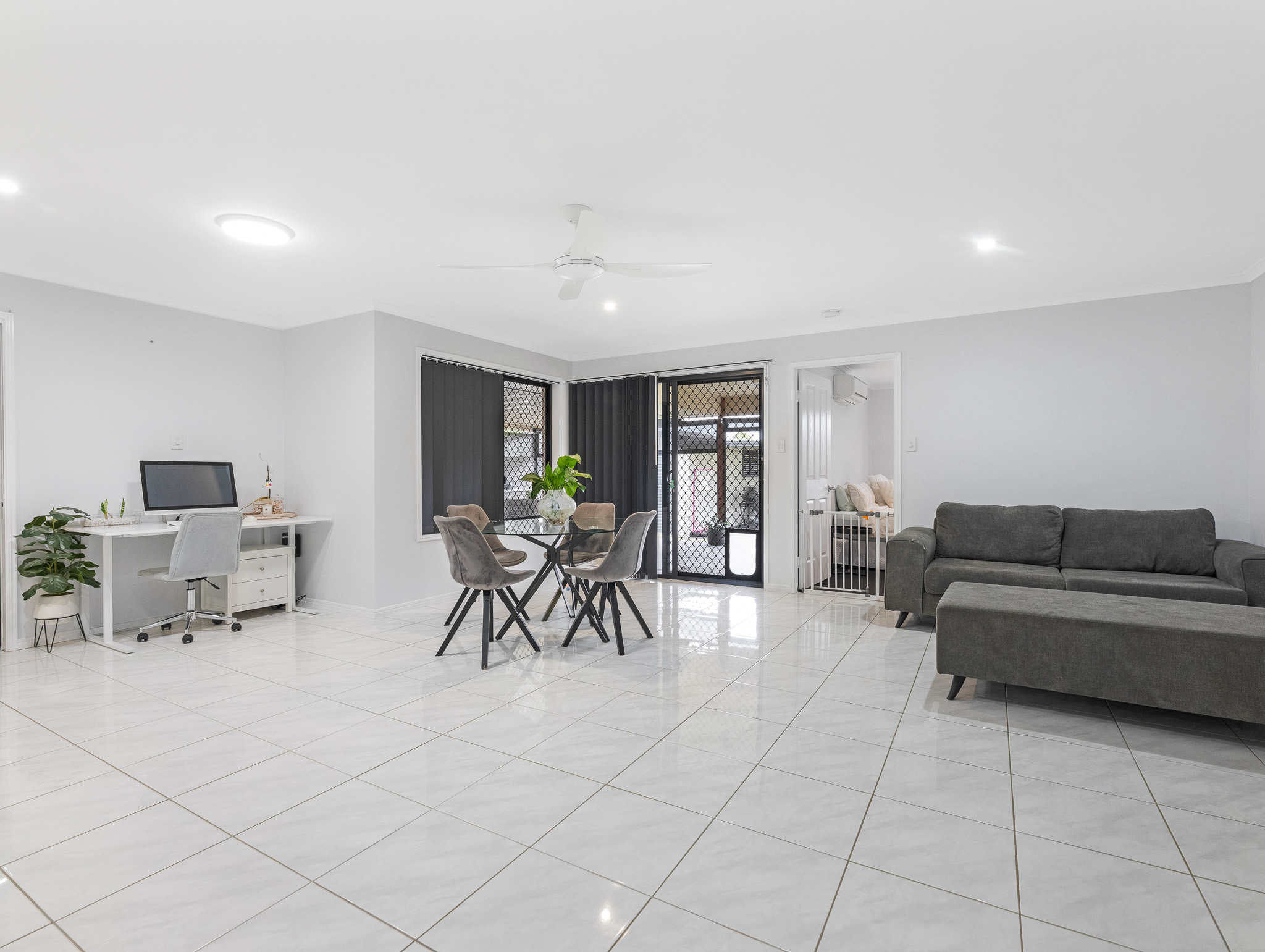 8 Tasman Drive, URRAWEEN, QLD 4655 AUS