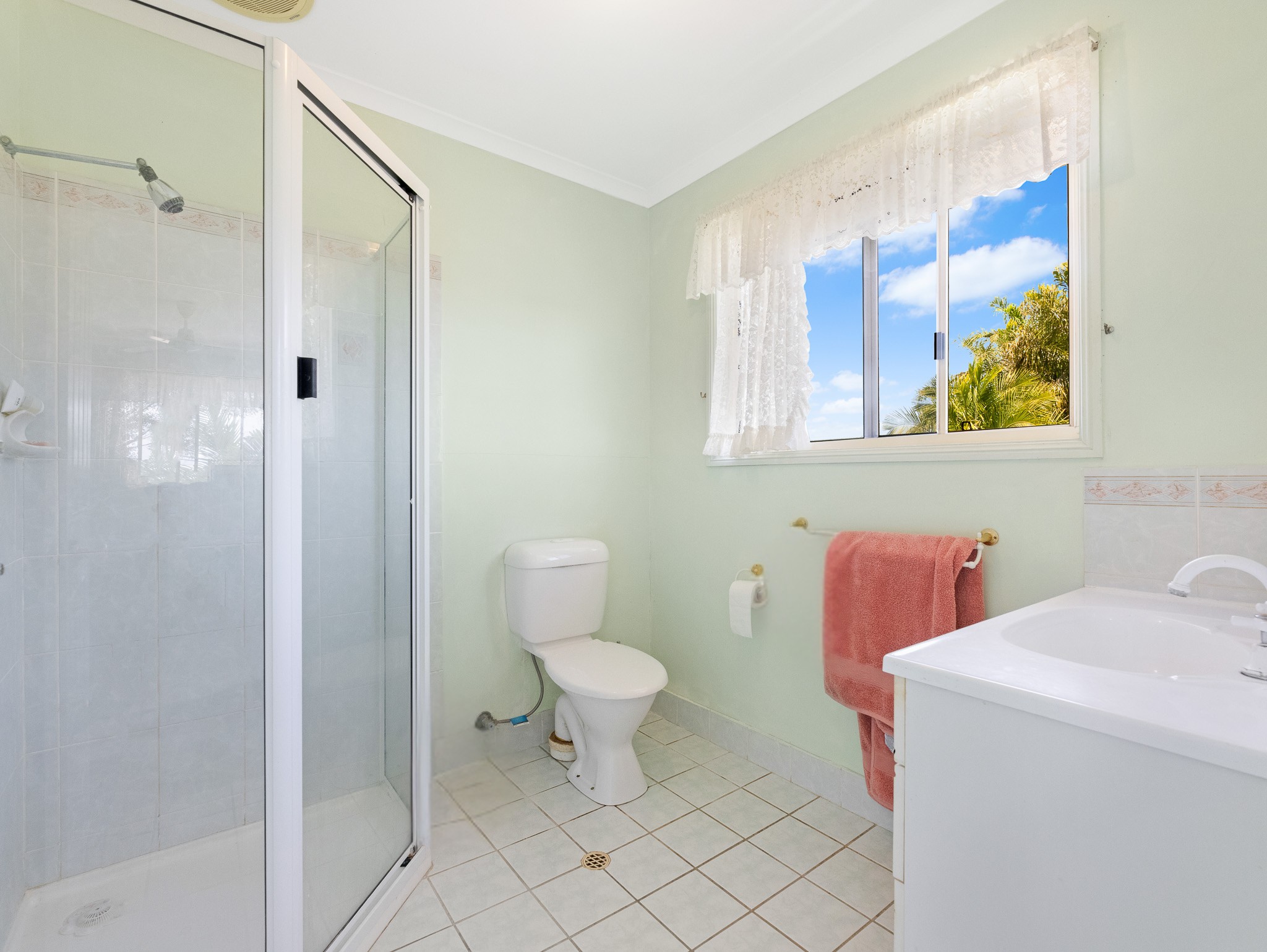 24 Tradewind Close, RIVER HEADS, QLD 4655 AUS