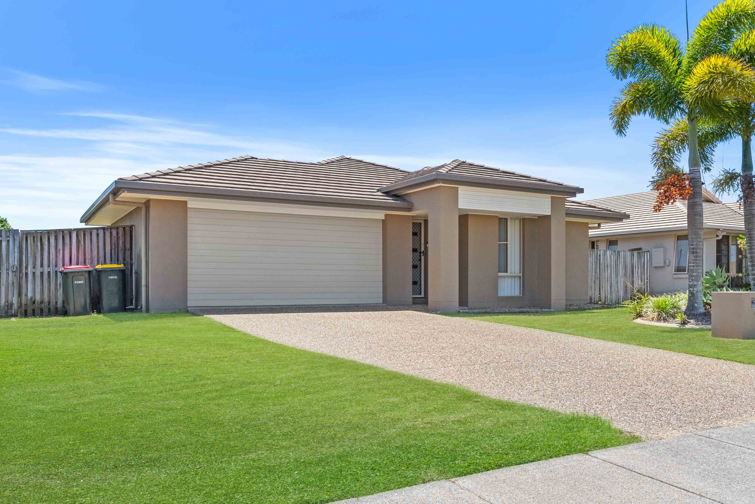 4 Parklink East Avenue, WONDUNNA, QLD 4655 AUS
