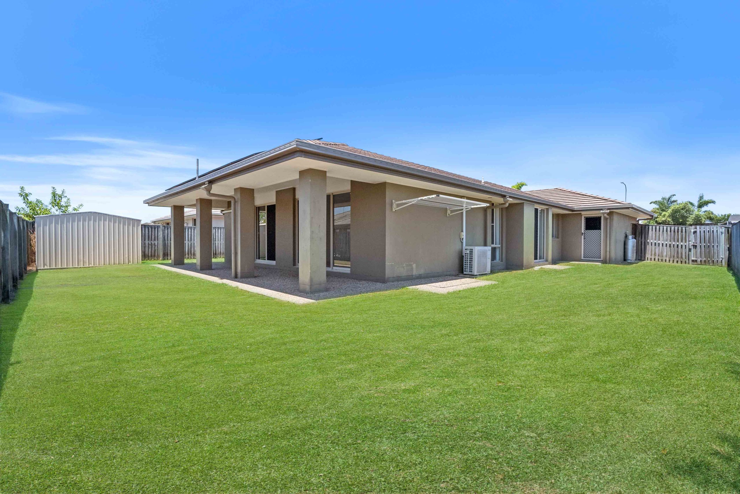 4 Parklink East Avenue, WONDUNNA, QLD 4655 AUS