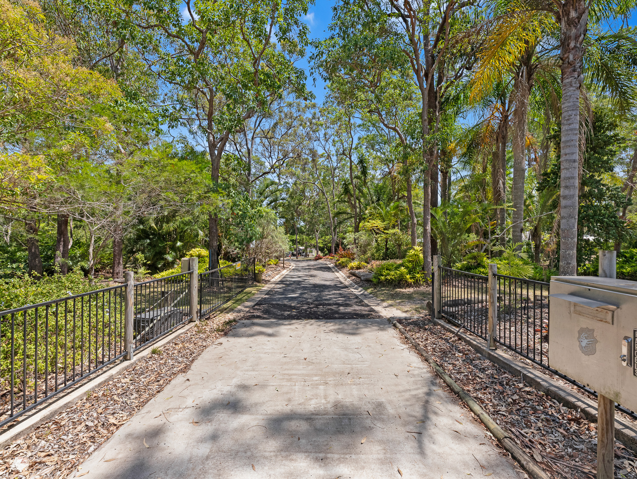 200 Parke Avenue, SUNSHINE ACRES, QLD 4655 AUS