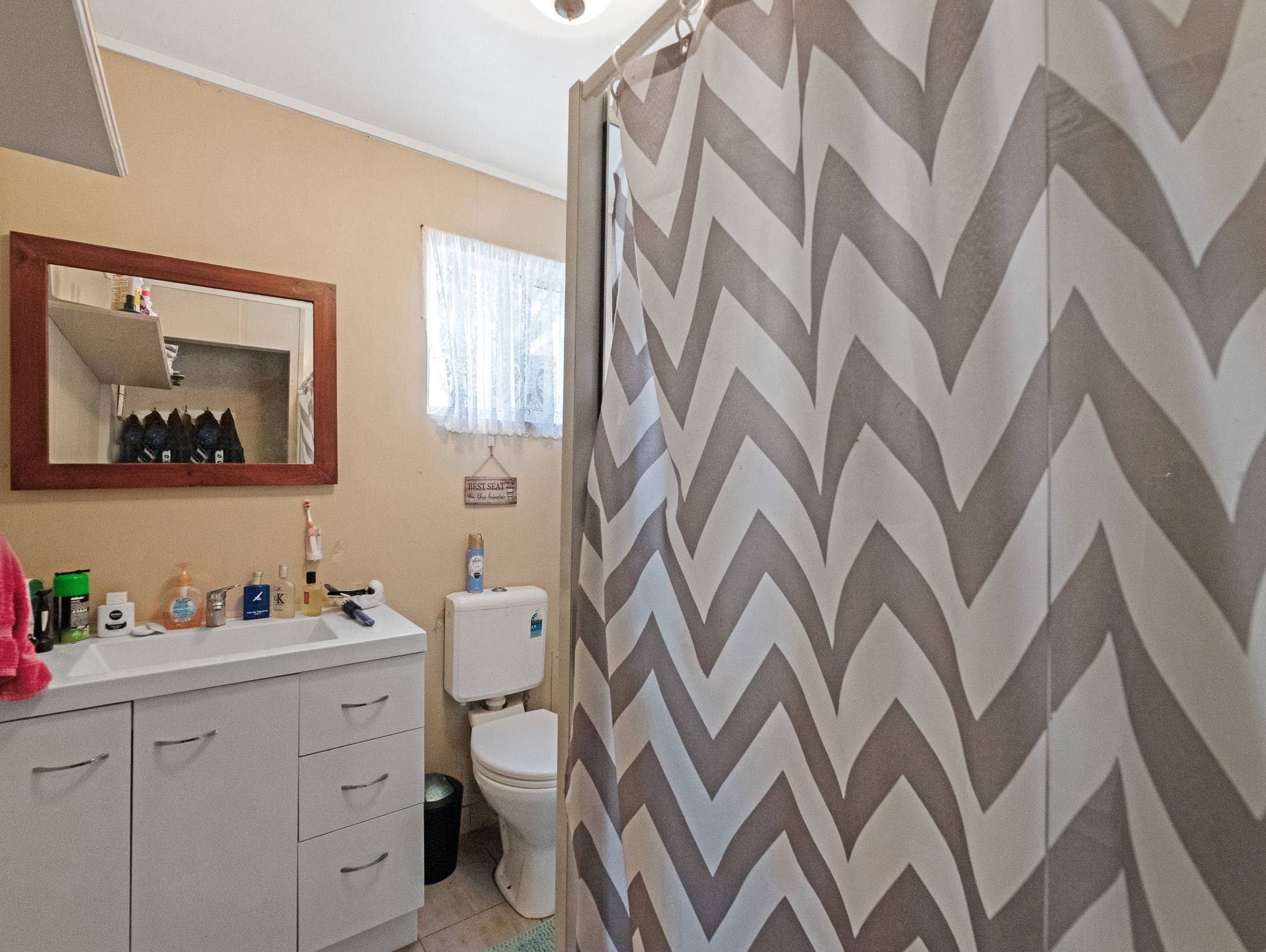 200 Parke Avenue, SUNSHINE ACRES, QLD 4655 AUS