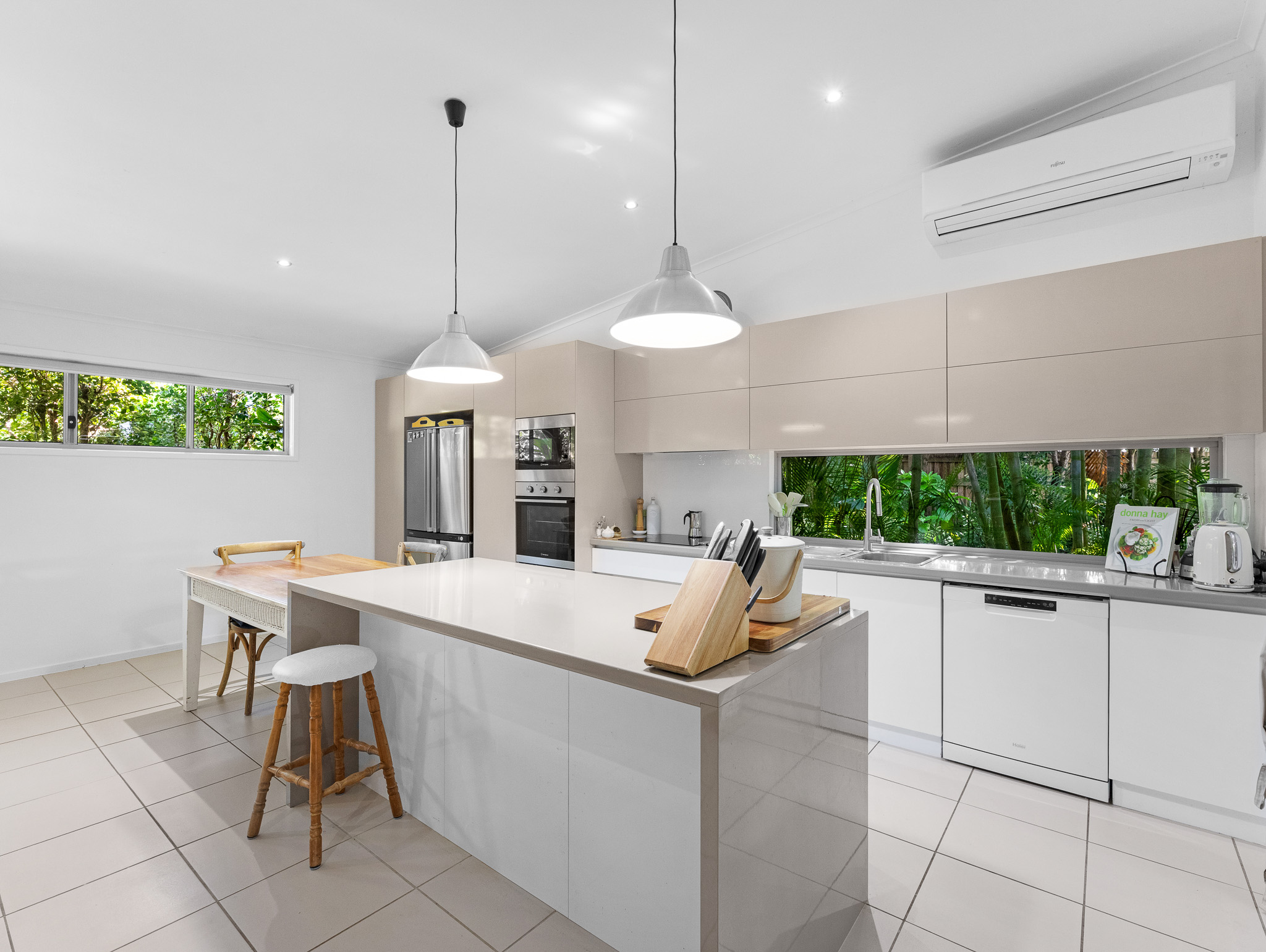 51A Helsham Street, POINT VERNON, QLD 4655 AUS