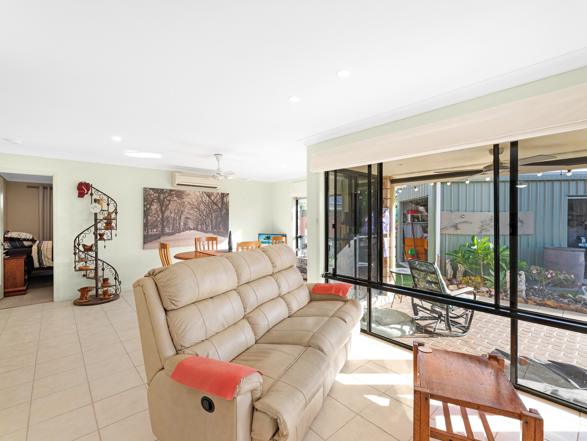 9 Florida Court, TORQUAY, QLD 4655 AUS