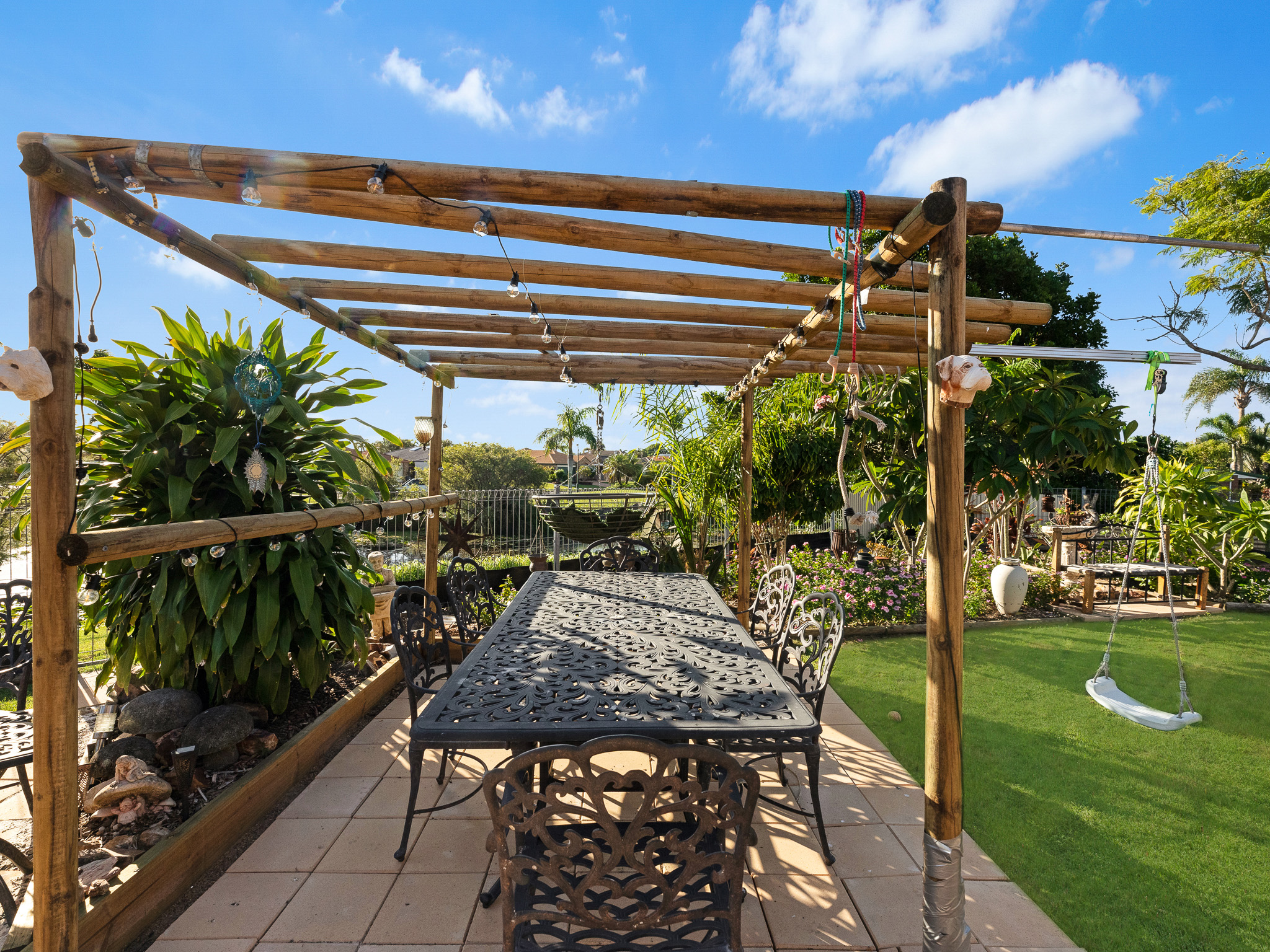 9 Florida Court, TORQUAY, QLD 4655 AUS