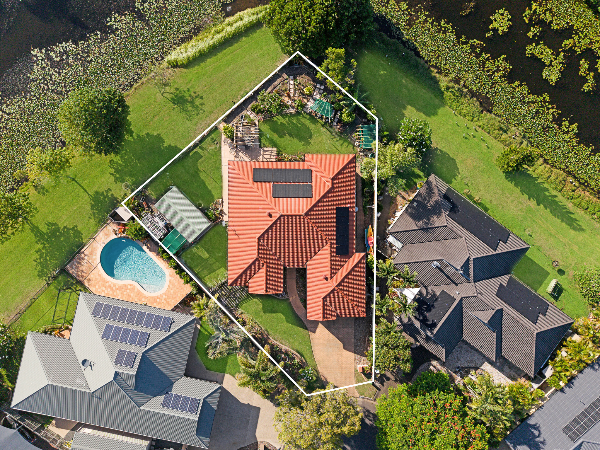 9 Florida Court, TORQUAY, QLD 4655 AUS