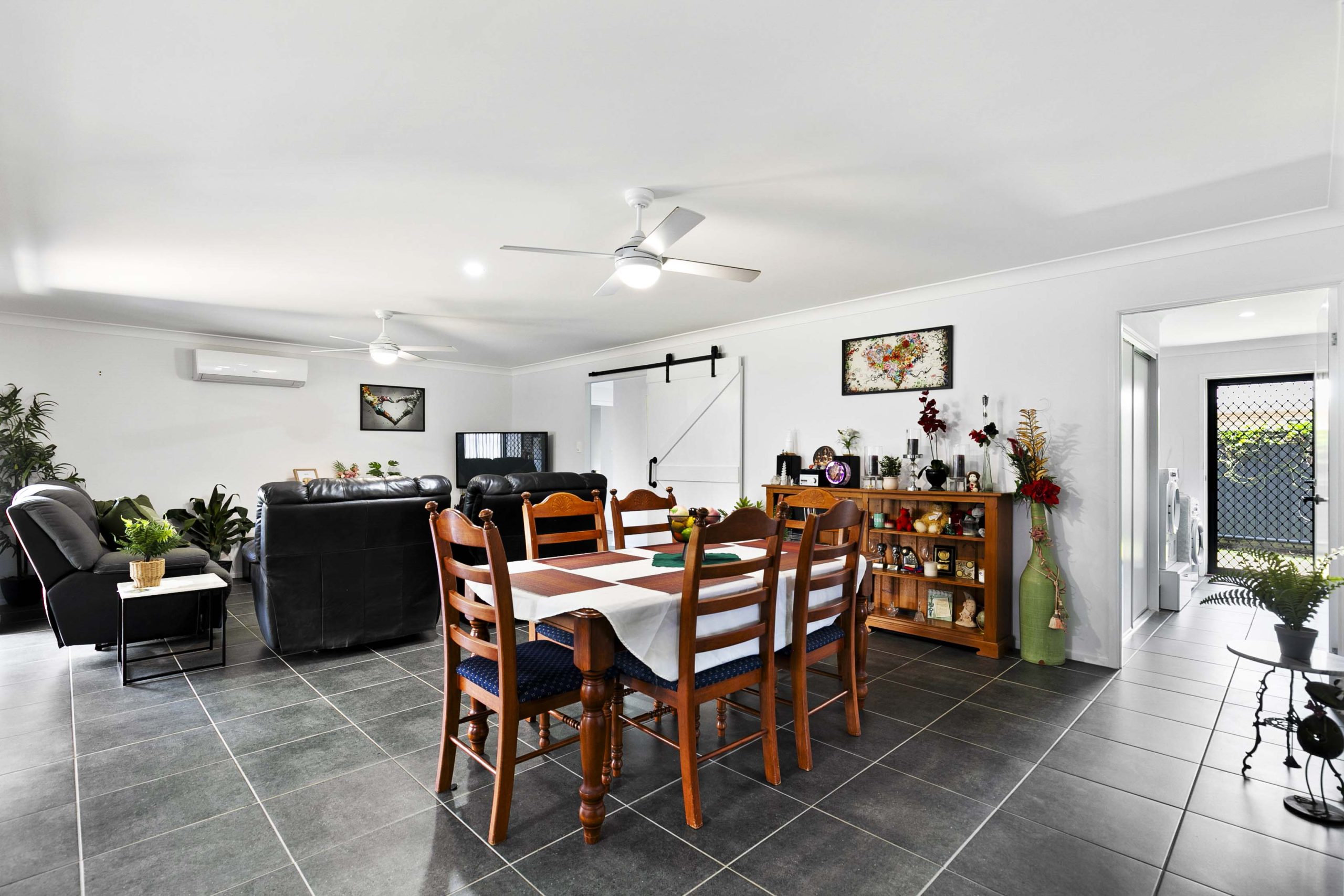 11 Bonita Court, URANGAN, QLD 4655 AUS