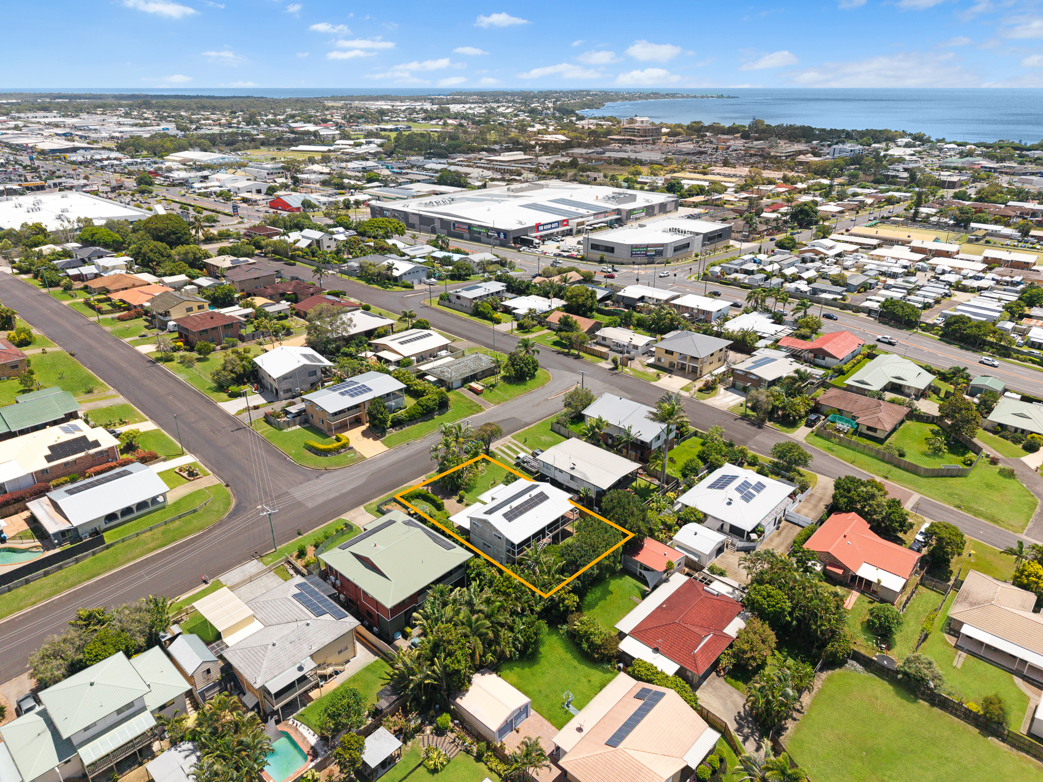 6 Tenimby Street, PIALBA, QLD 4655 AUS