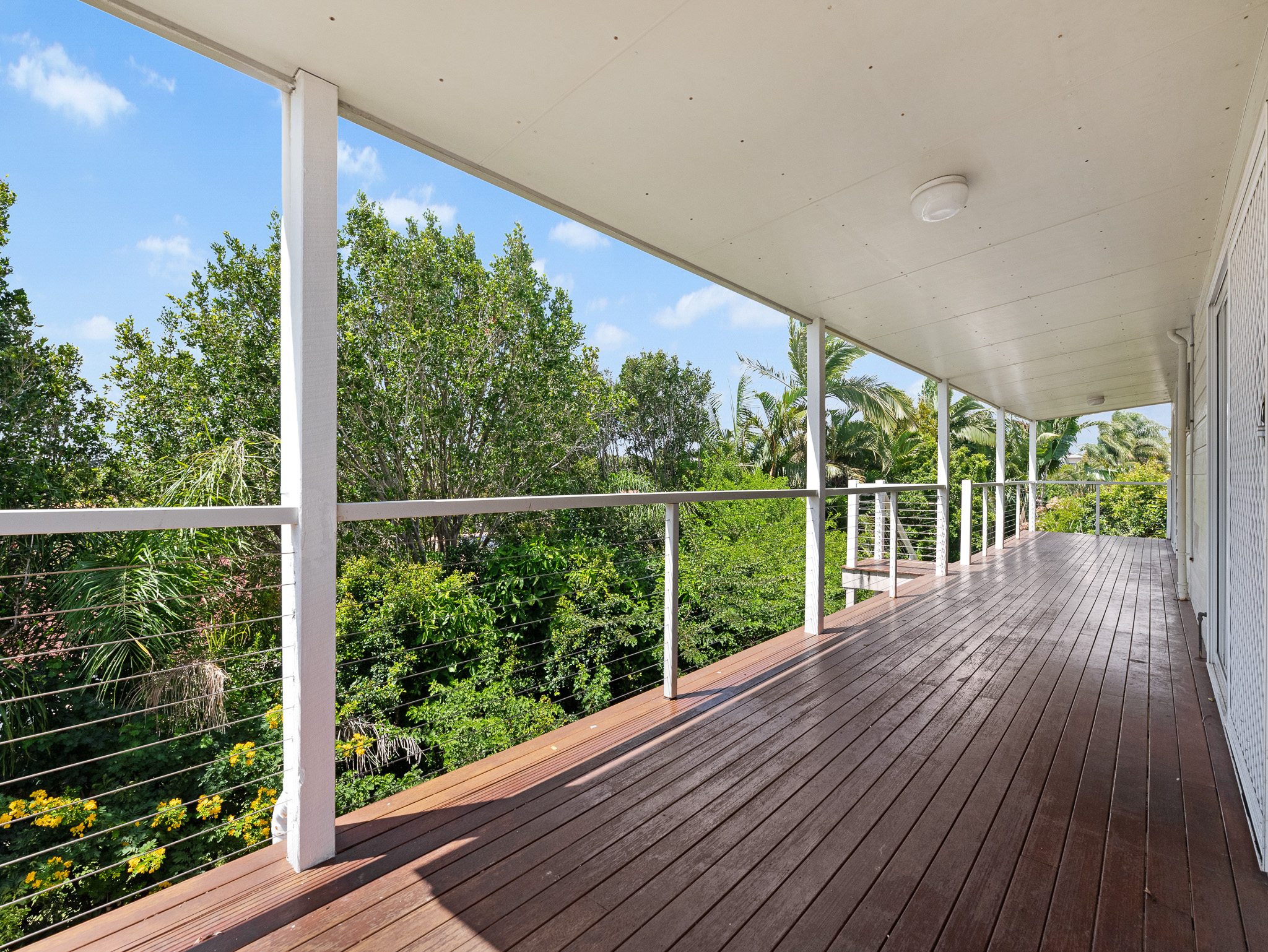 6 Tenimby Street, PIALBA, QLD 4655 AUS