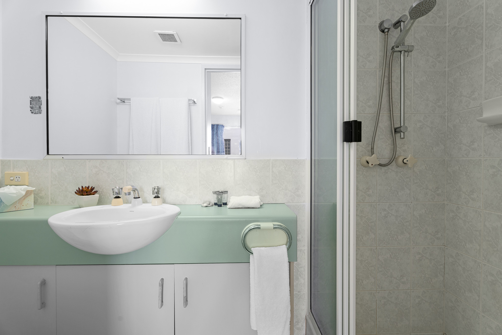 32/386 Esplanade, TORQUAY, QLD 4655 AUS