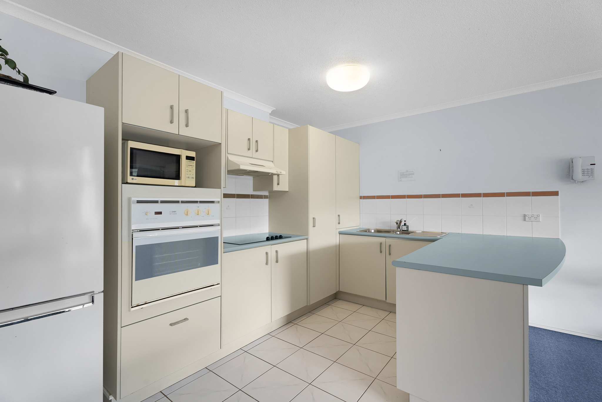 32/386 Esplanade, TORQUAY, QLD 4655 AUS