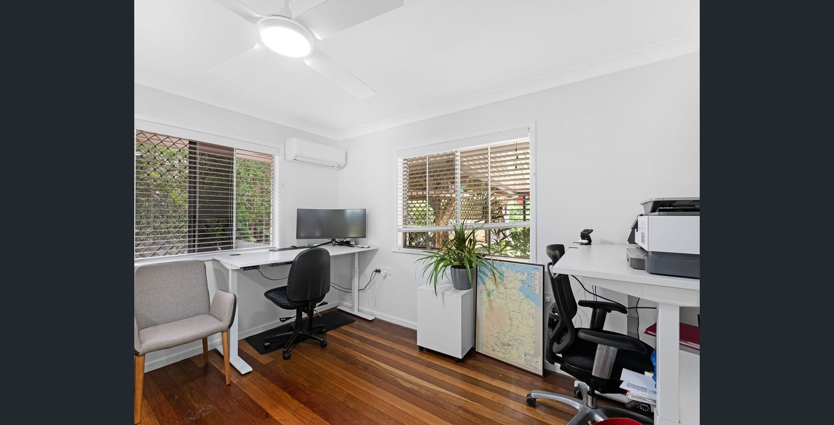 17 Campbell Street, TORQUAY, QLD 4655 AUS