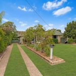 17 Campbell Street, TORQUAY, QLD 4655 AUS