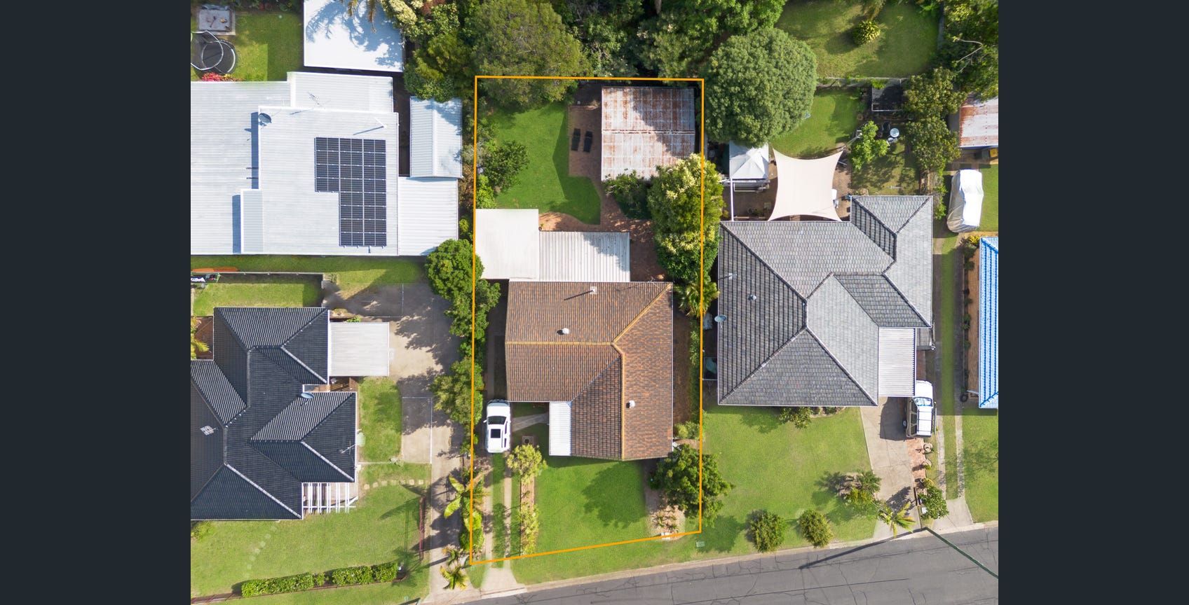17 Campbell Street, TORQUAY, QLD 4655 AUS