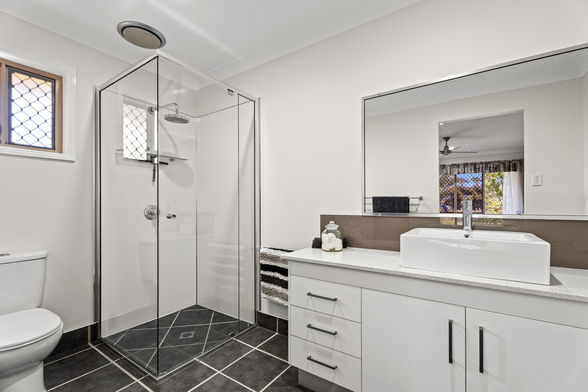 7 Lucyanne Court, URANGAN, QLD 4655 AUS