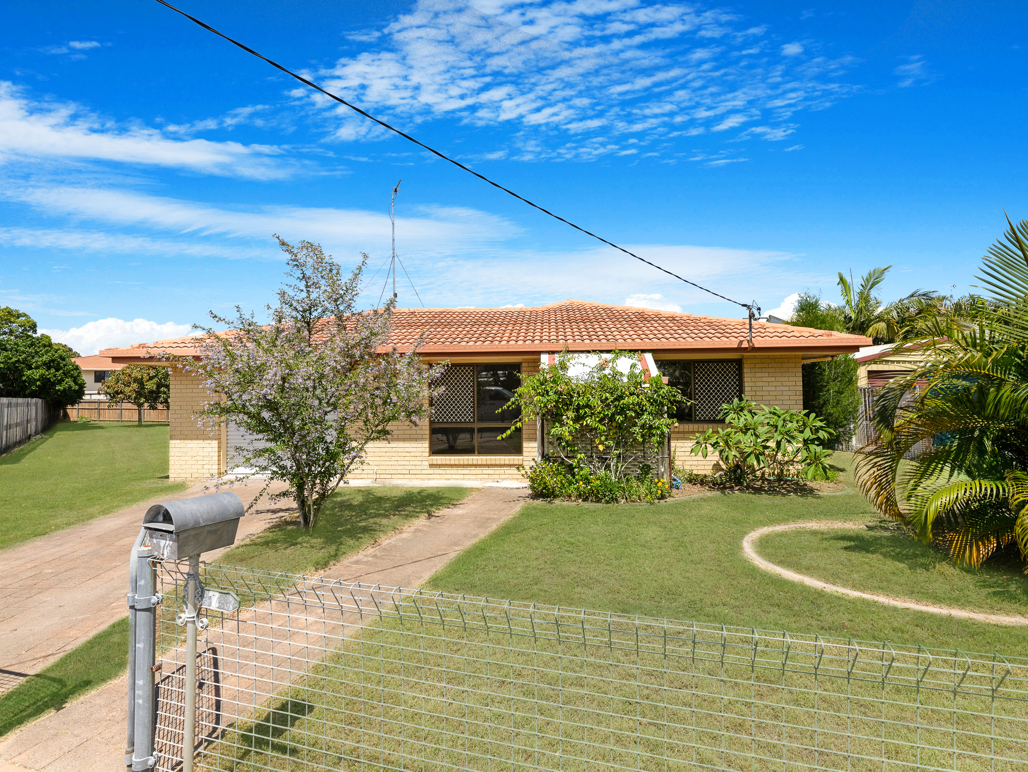 7 Pebble Court, TORQUAY, QLD 4655 AUS