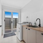 13 Mataranka Circuit, NIKENBAH, QLD 4655 AUS