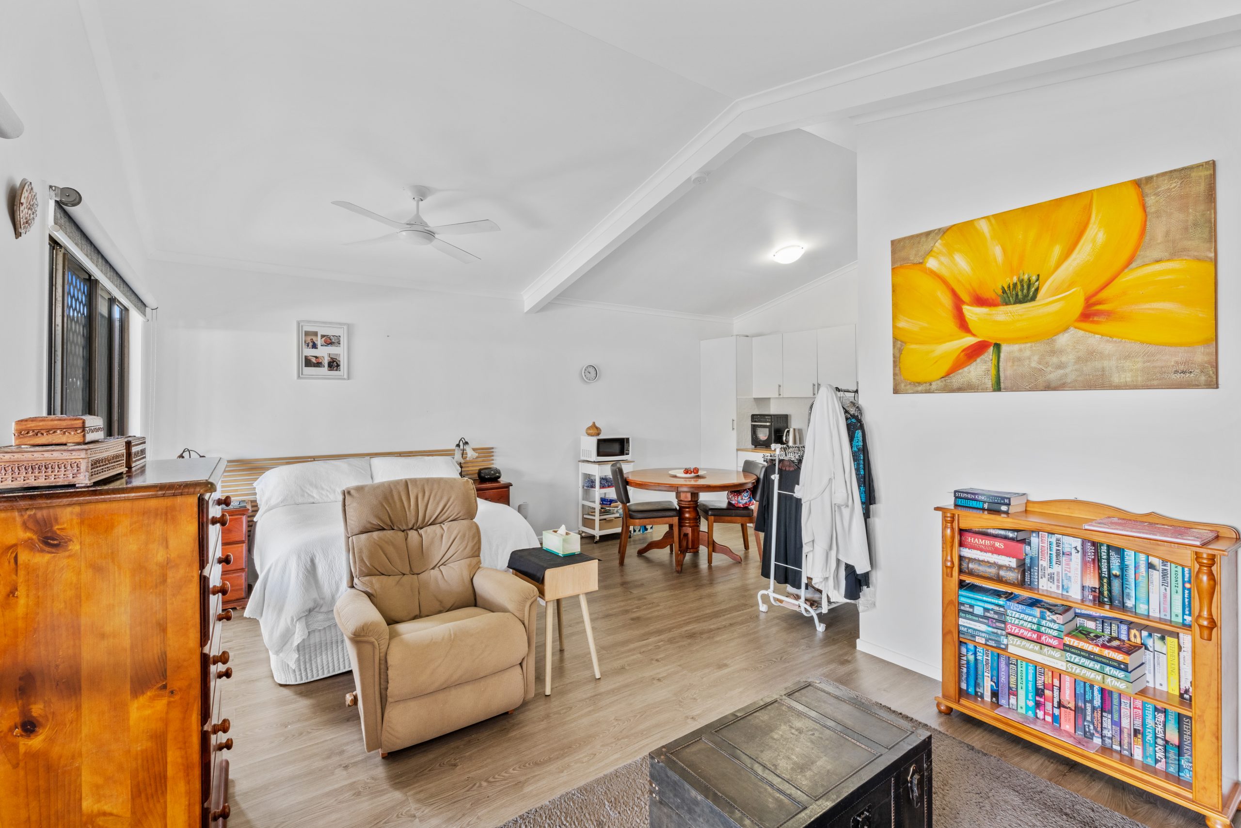 38 Ladbroke Crescent, URANGAN, QLD 4655 AUS