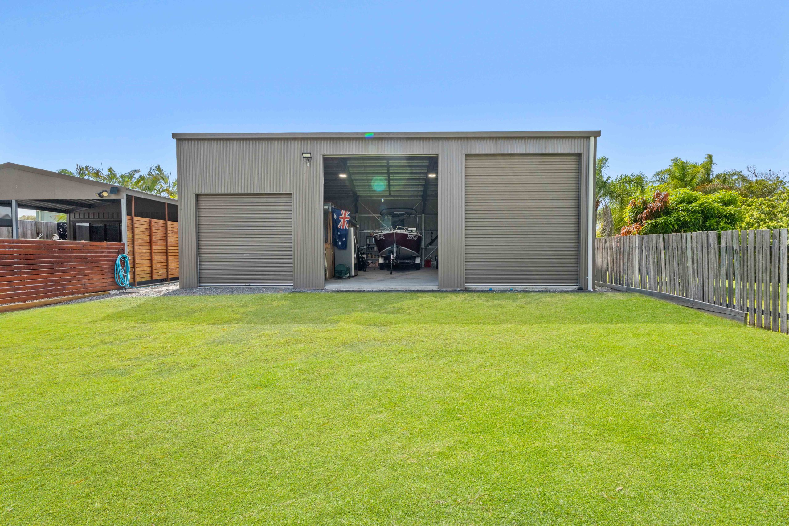 38 Ladbroke Crescent, URANGAN, QLD 4655 AUS