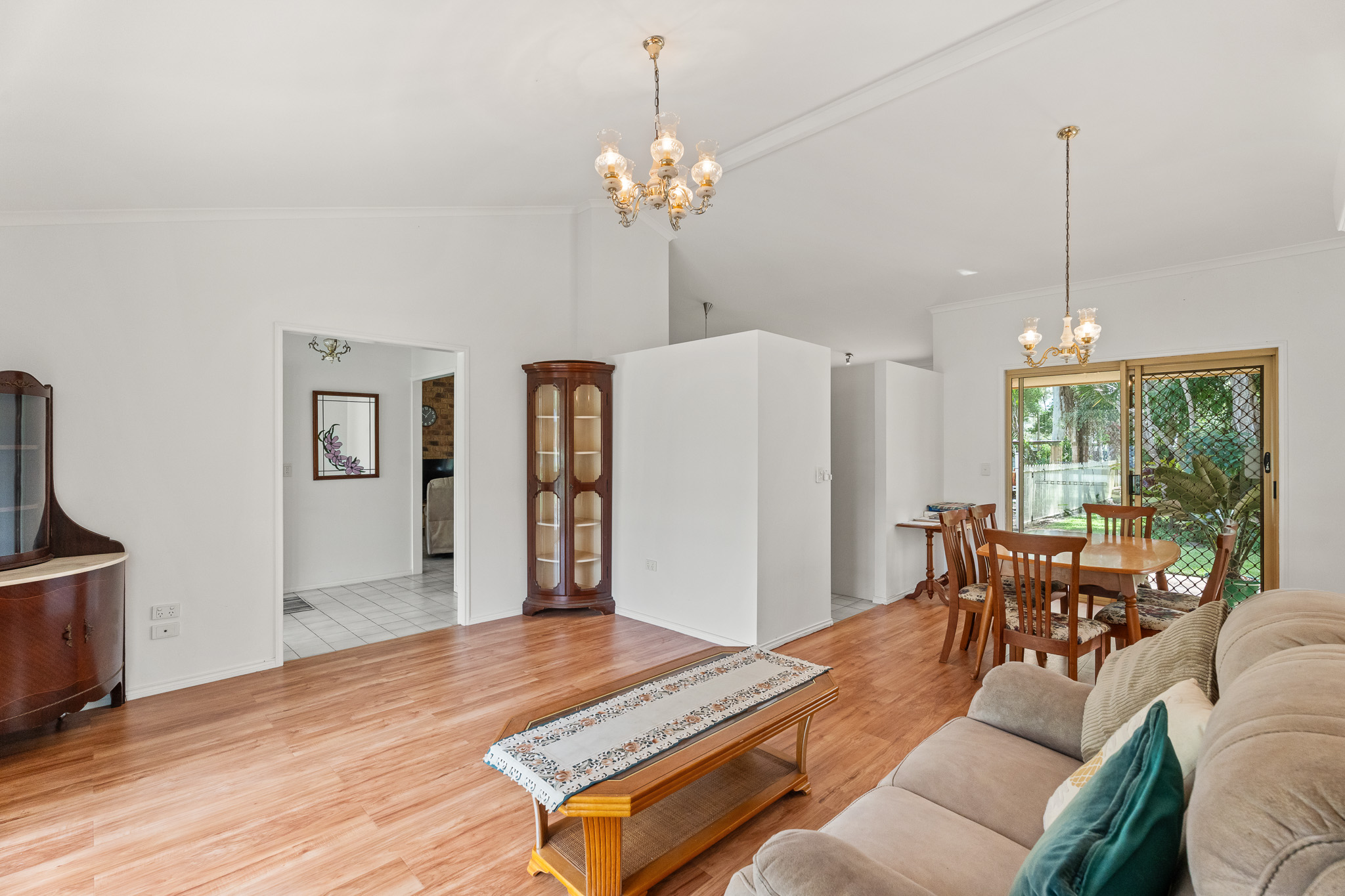 36 Marlin Street, KAWUNGAN, QLD 4655 AUS