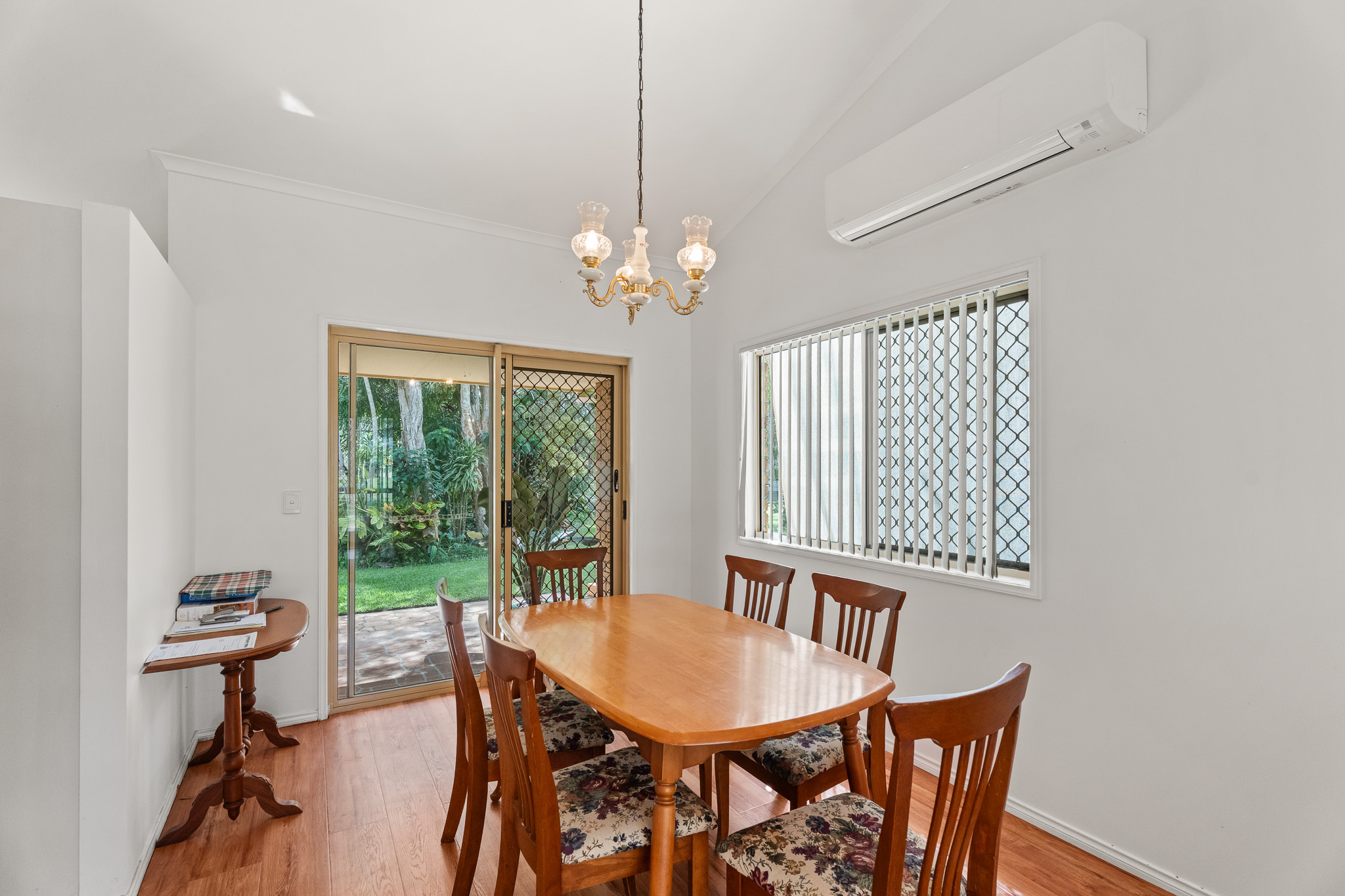 36 Marlin Street, KAWUNGAN, QLD 4655 AUS