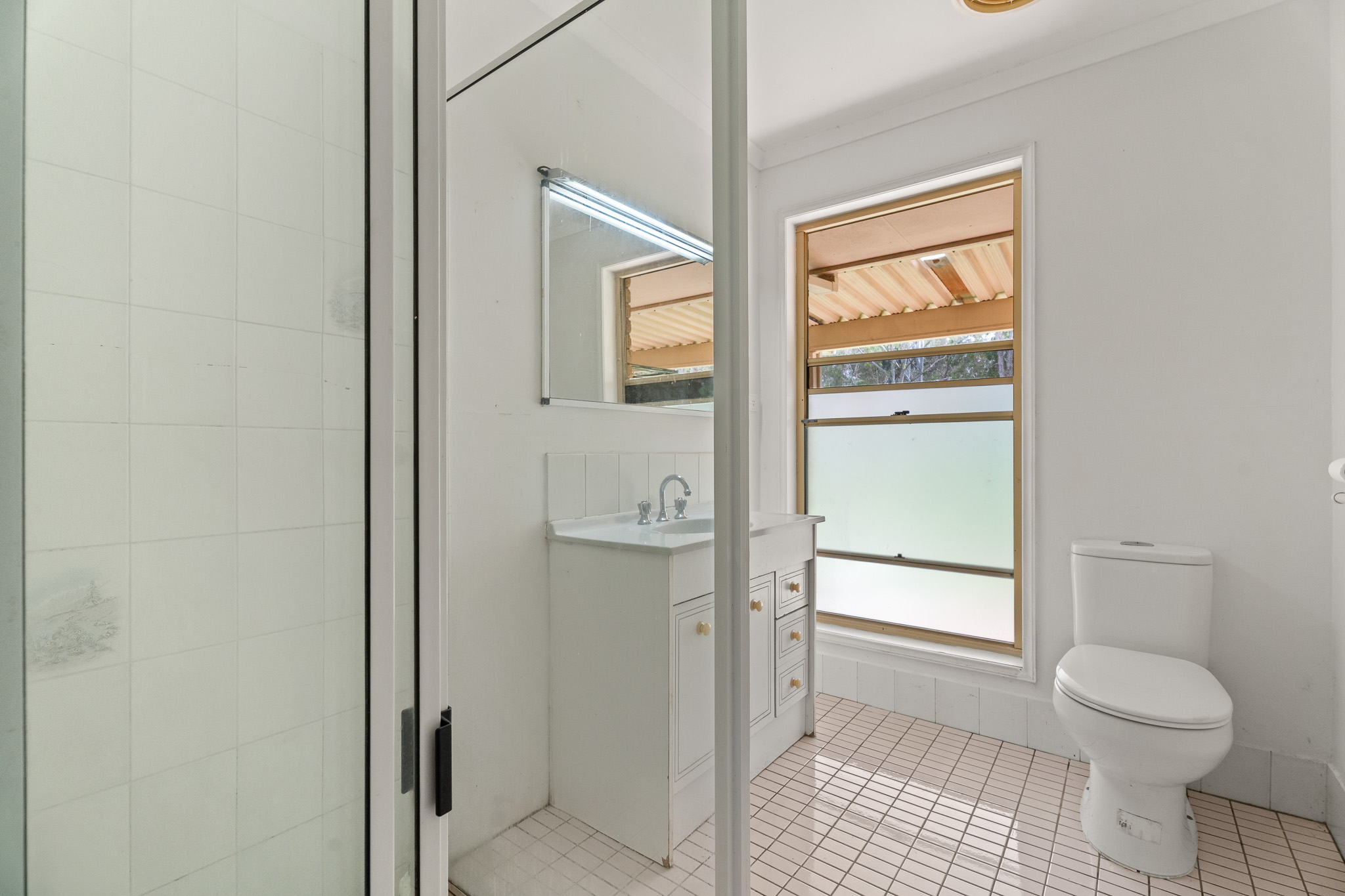 36 Marlin Street, KAWUNGAN, QLD 4655 AUS