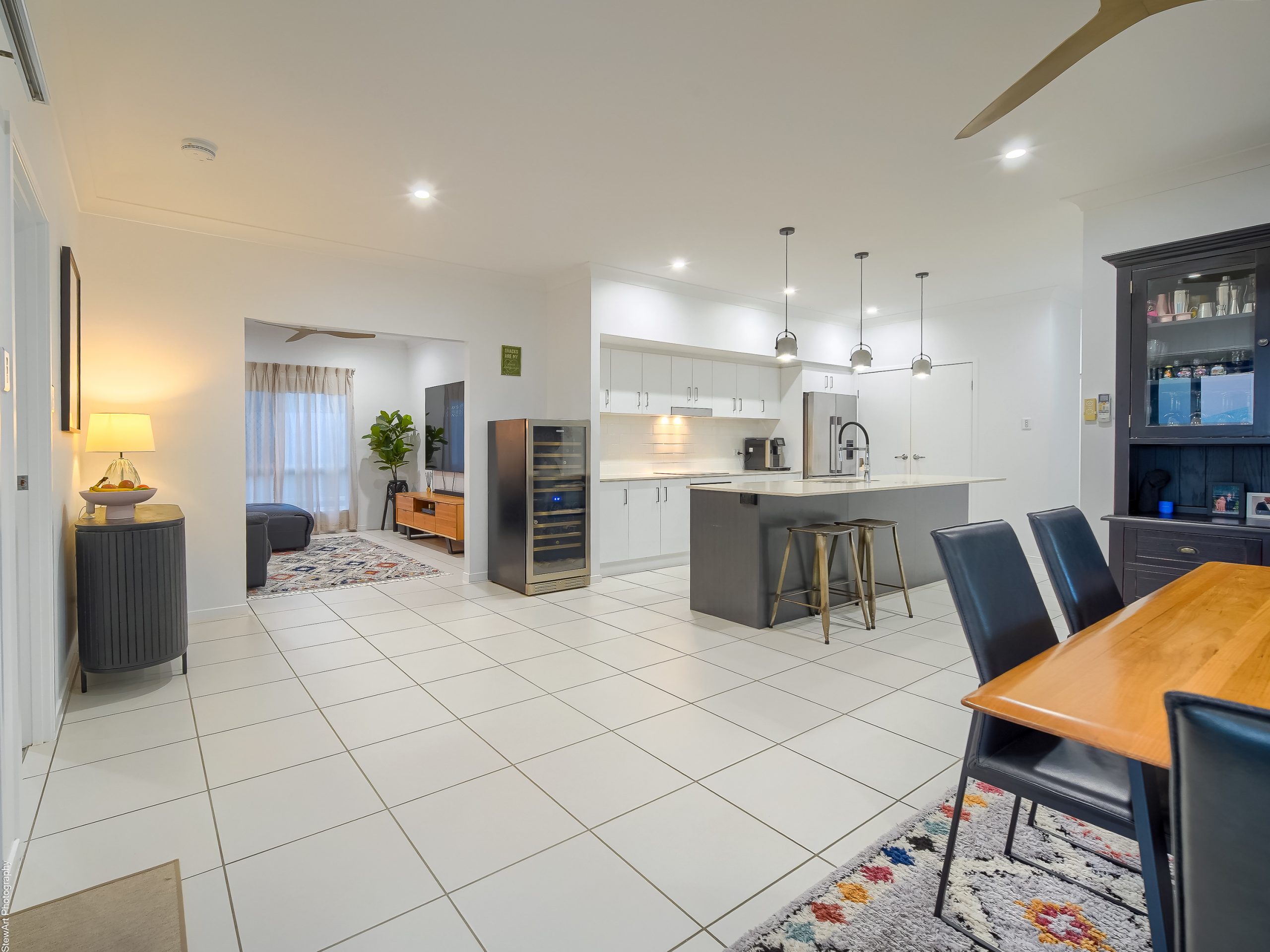 7 Seacrest Drive, WONDUNNA, QLD 4655 AUS