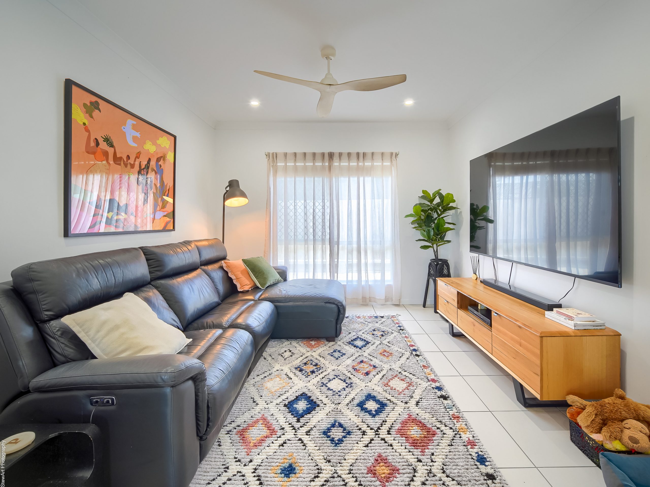 7 Seacrest Drive, WONDUNNA, QLD 4655 AUS