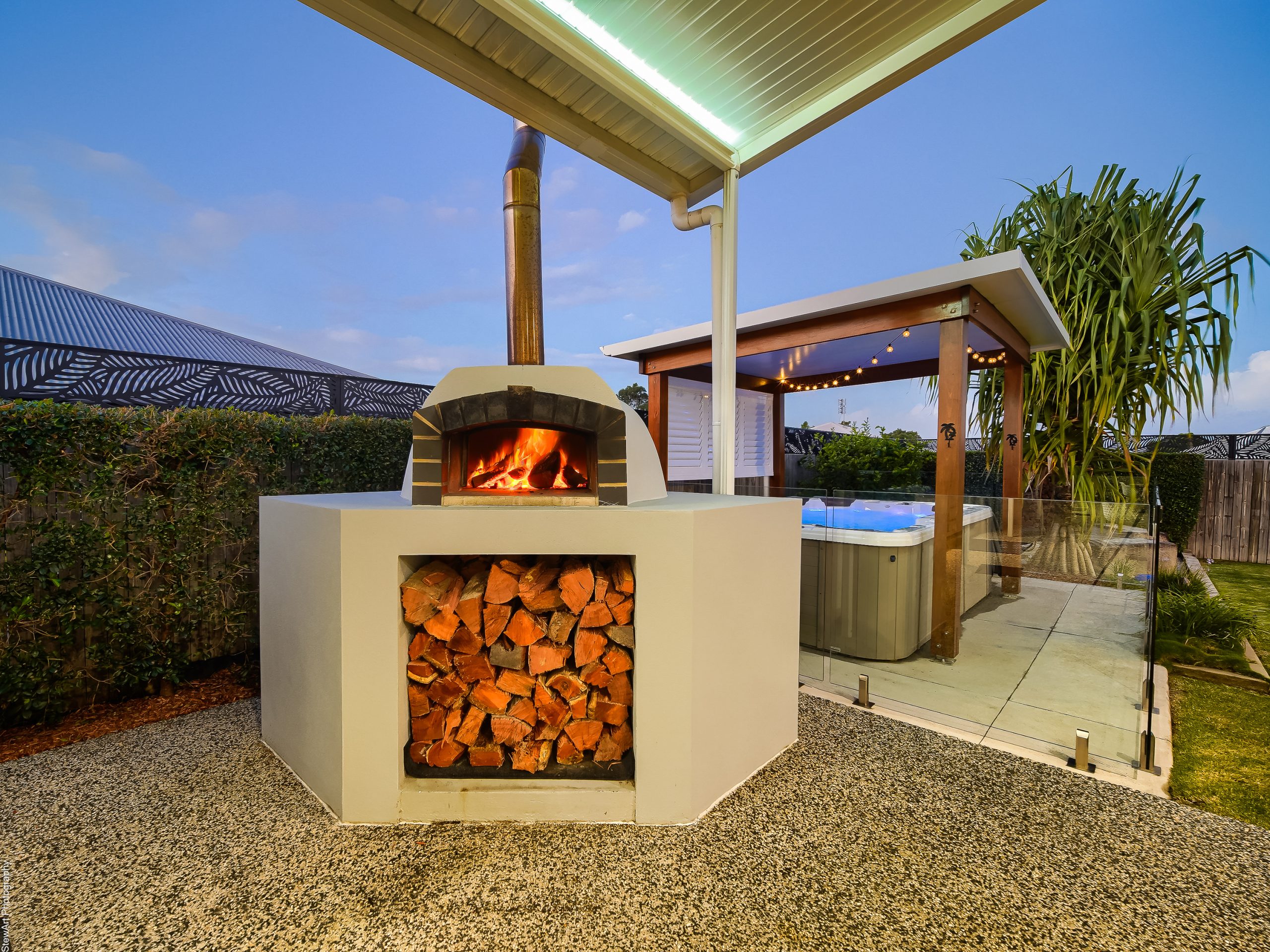 7 Seacrest Drive, WONDUNNA, QLD 4655 AUS