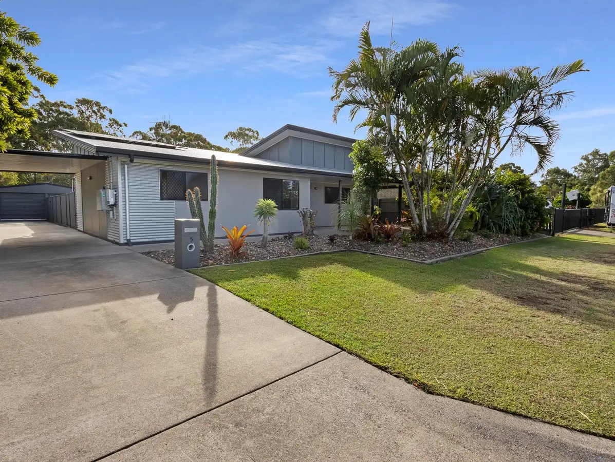 5 Lakeside Drive, BURRUM HEADS, QLD 4659 AUS