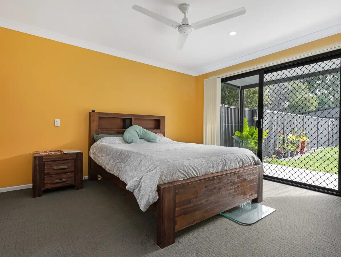 5 Lakeside Drive, BURRUM HEADS, QLD 4659 AUS