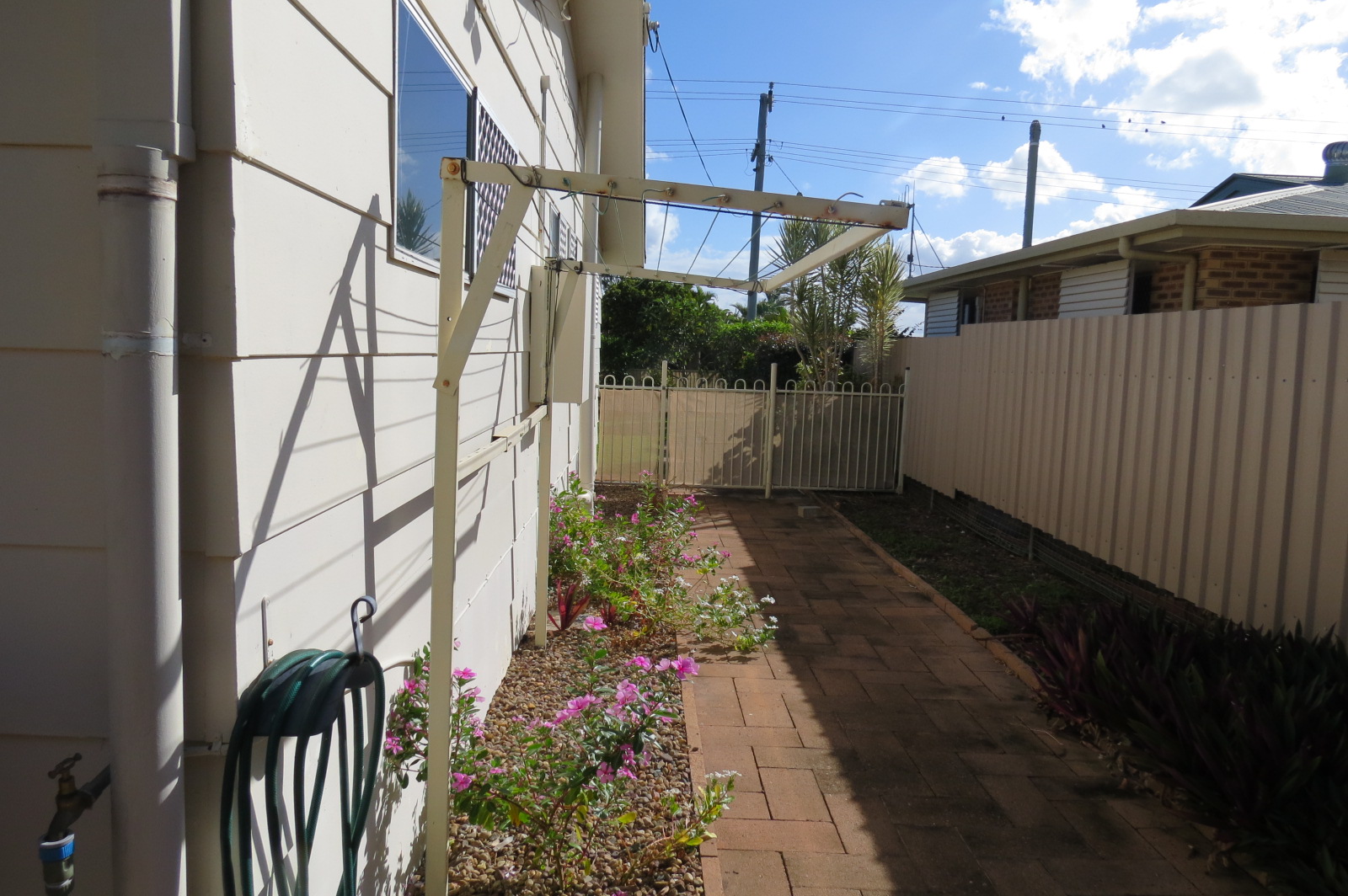 1/23 Murphy Street, POINT VERNON, QLD 4655 AUS