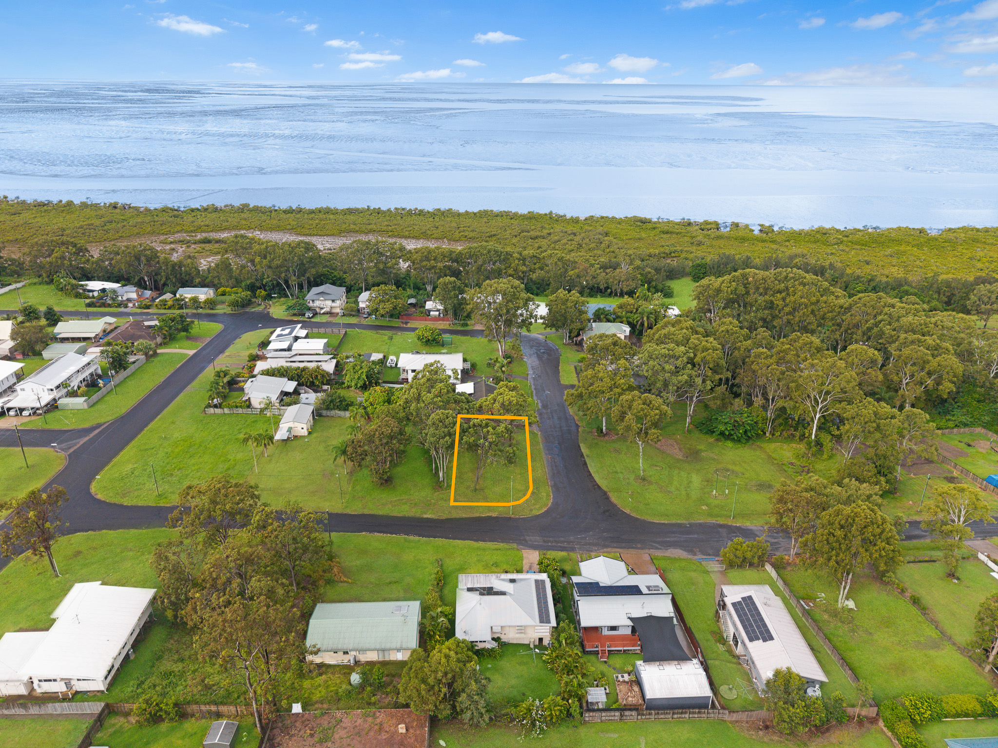 15 Ferris Avenue, RIVER HEADS, QLD 4655 AUS