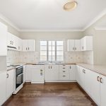 15 Ocean Street, TORQUAY, QLD 4655 AUS