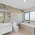 1 Shore Road East, BOORAL, QLD 4655 AUS