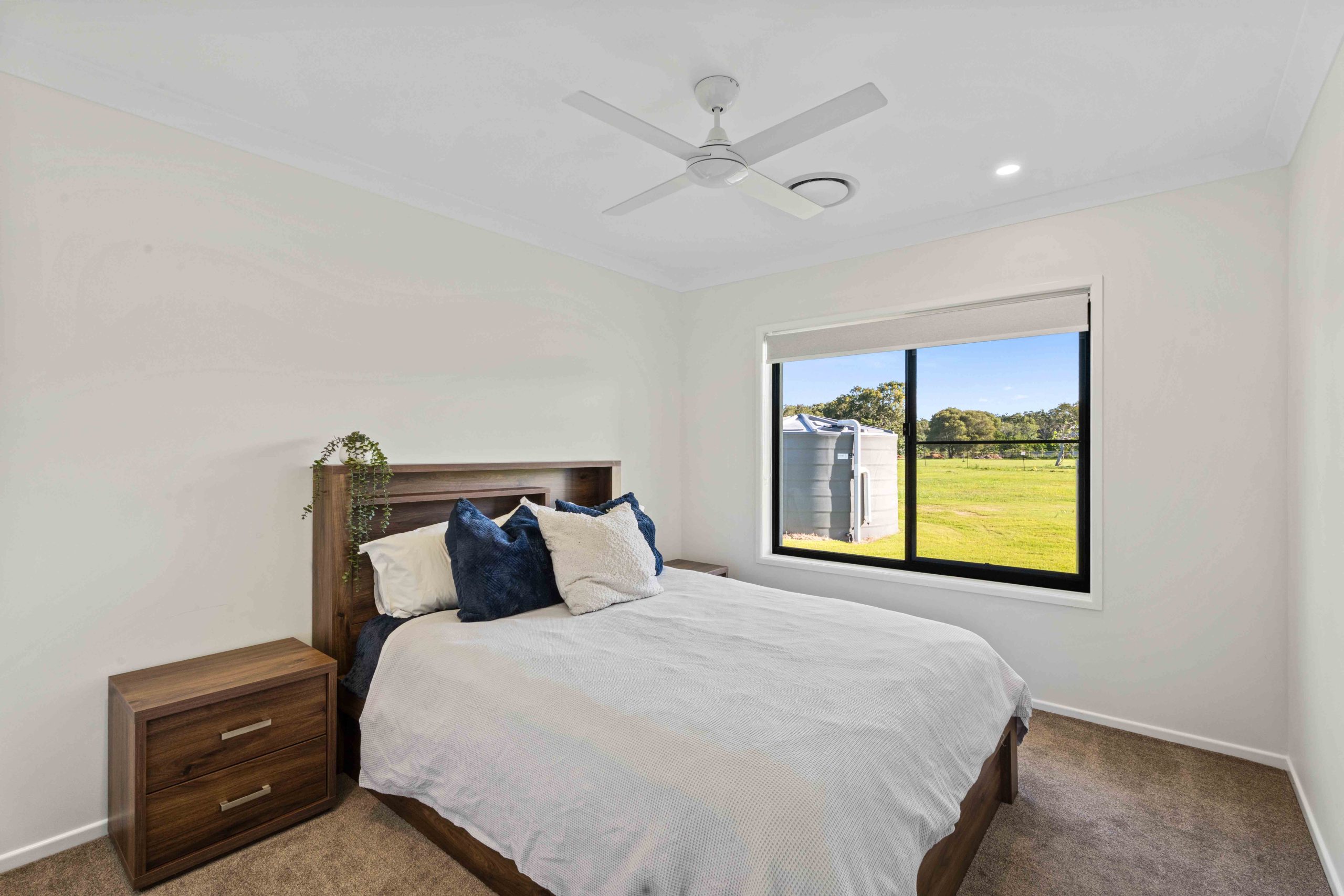 1 Shore Road East, BOORAL, QLD 4655 AUS