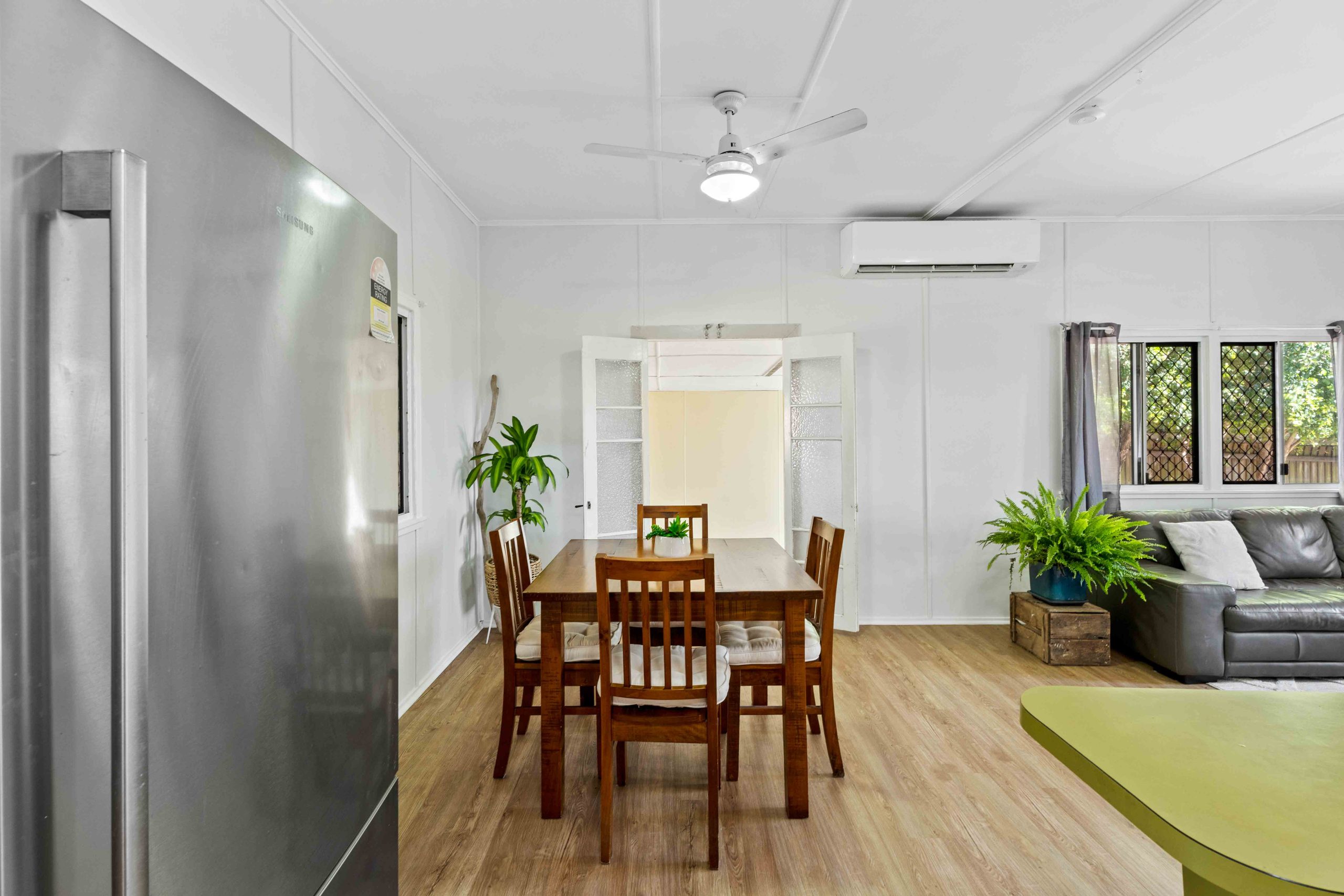 271 Torquay Terrace, TORQUAY, QLD 4655 AUS