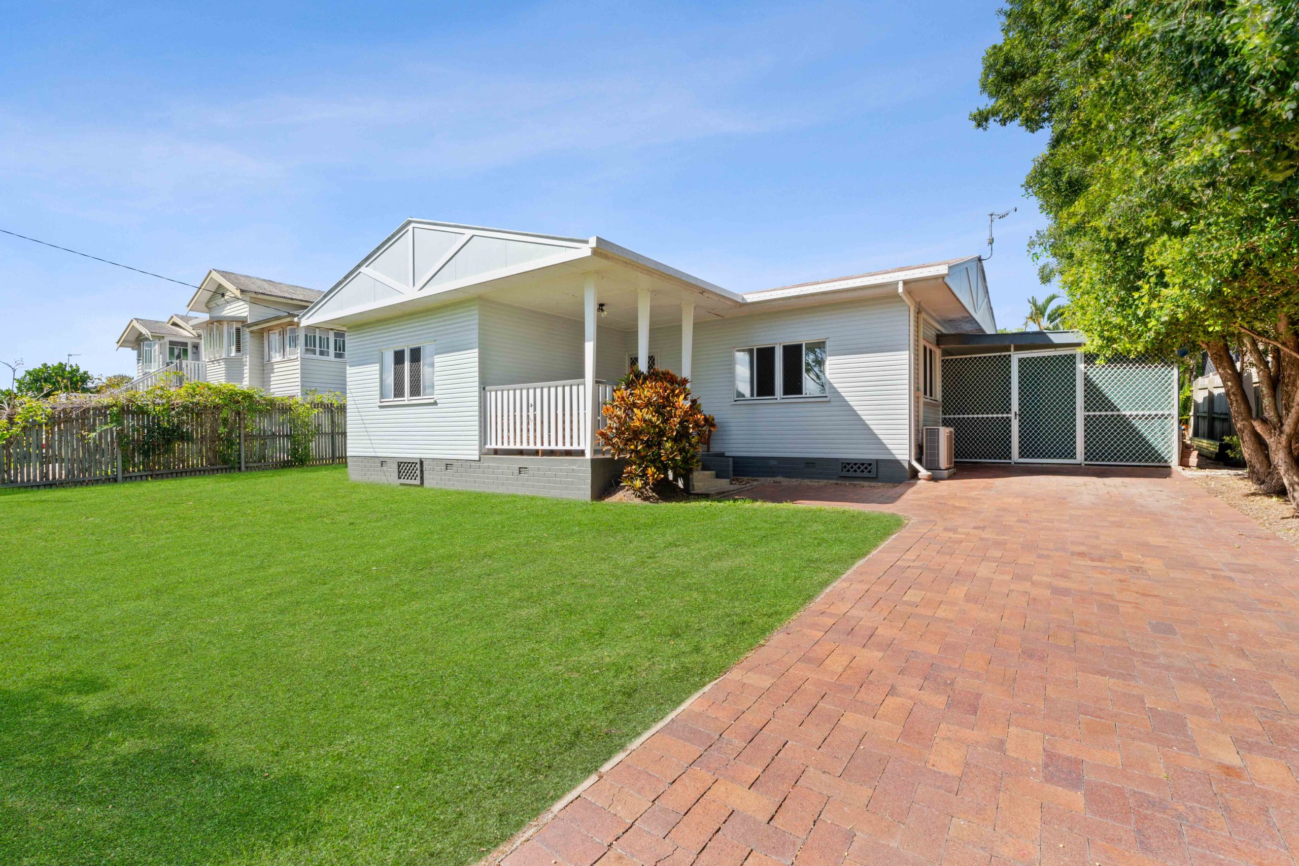 271 Torquay Terrace, TORQUAY, QLD 4655 AUS