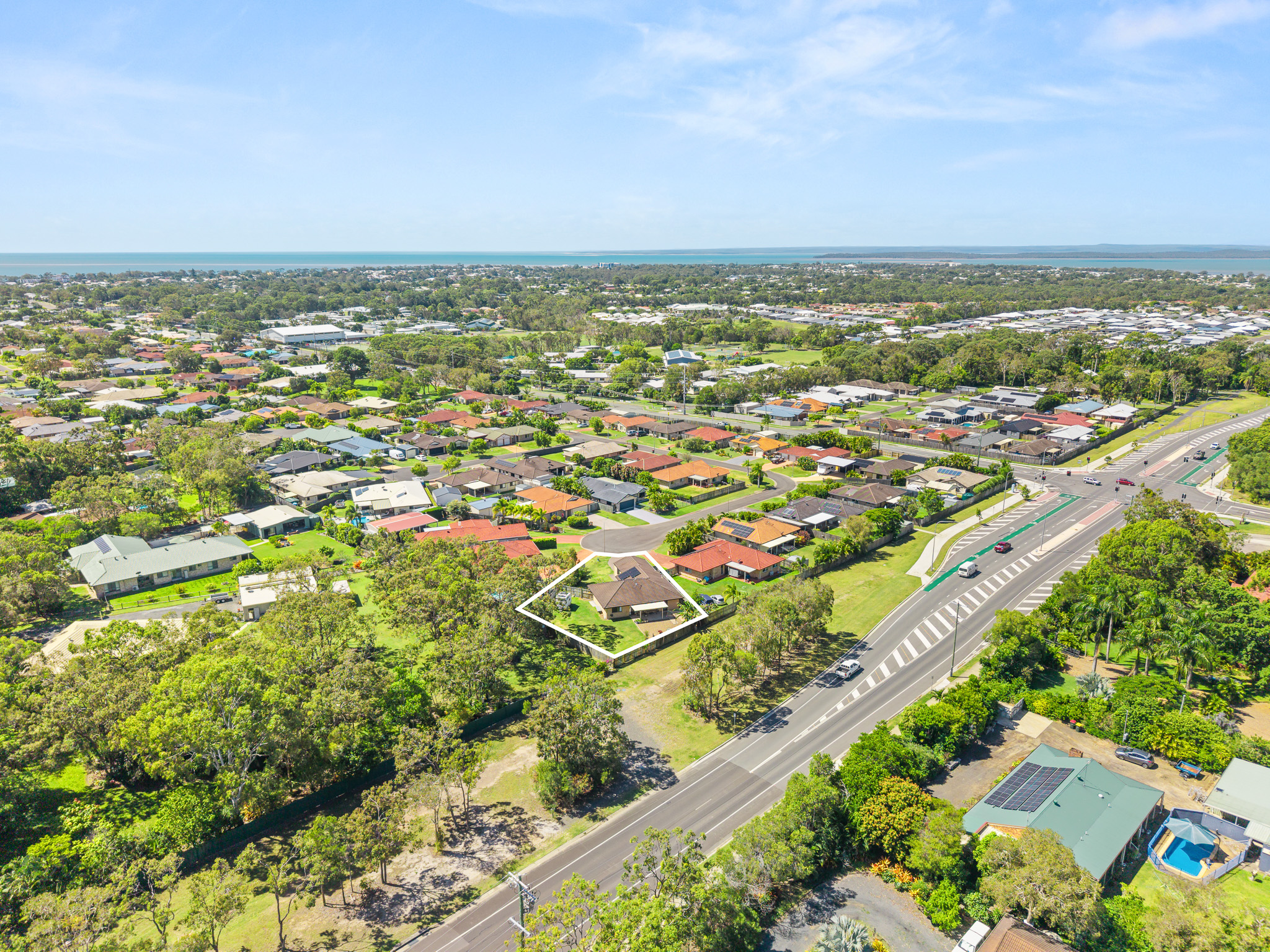 42 Conondale Court, TORQUAY, QLD 4655 AUS