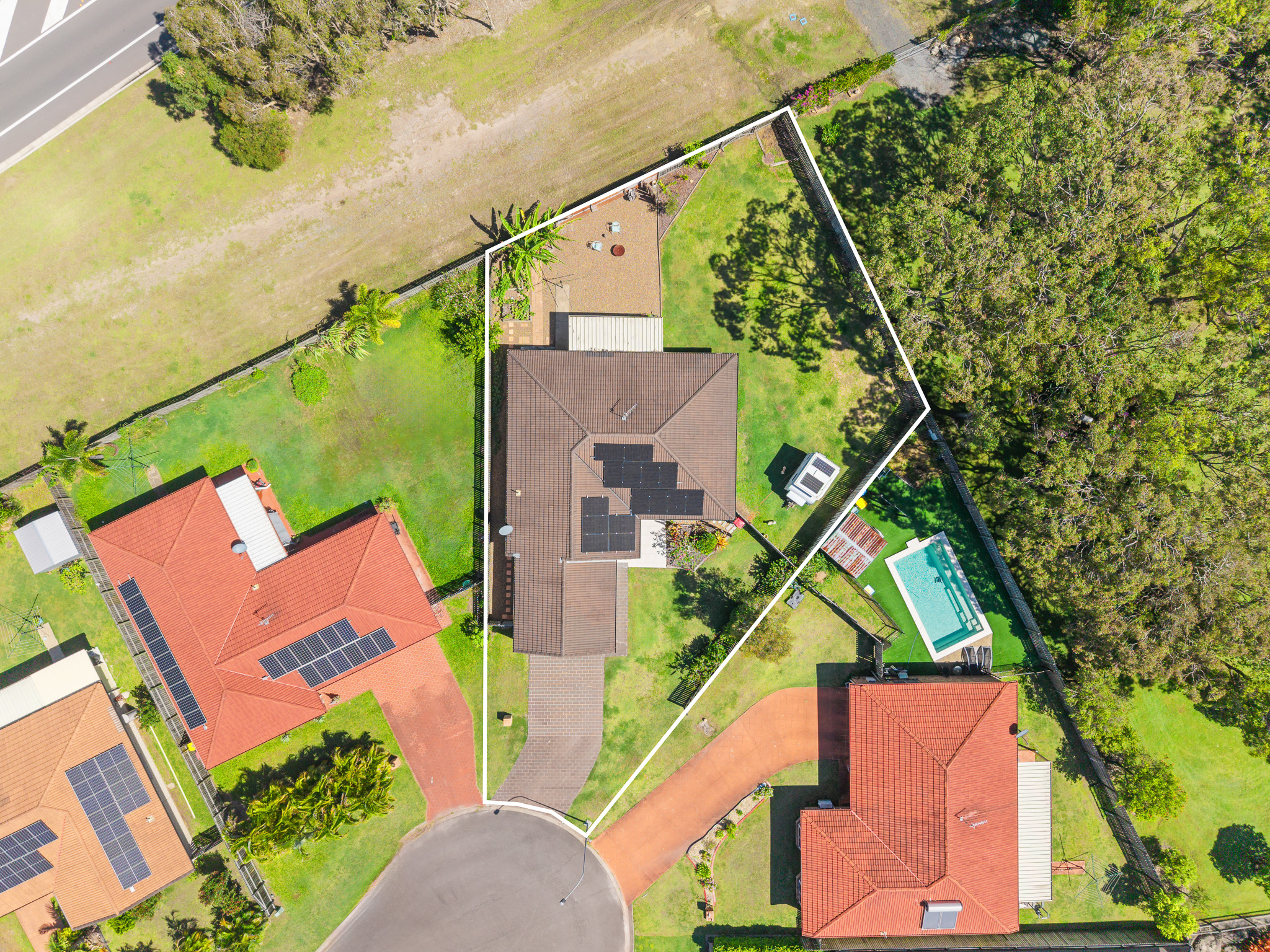 42 Conondale Court, TORQUAY, QLD 4655 AUS