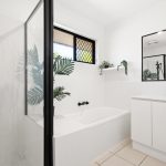 42 Conondale Court, TORQUAY, QLD 4655 AUS