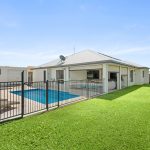 10 Bayswater Drive, URRAWEEN, QLD 4655 AUS