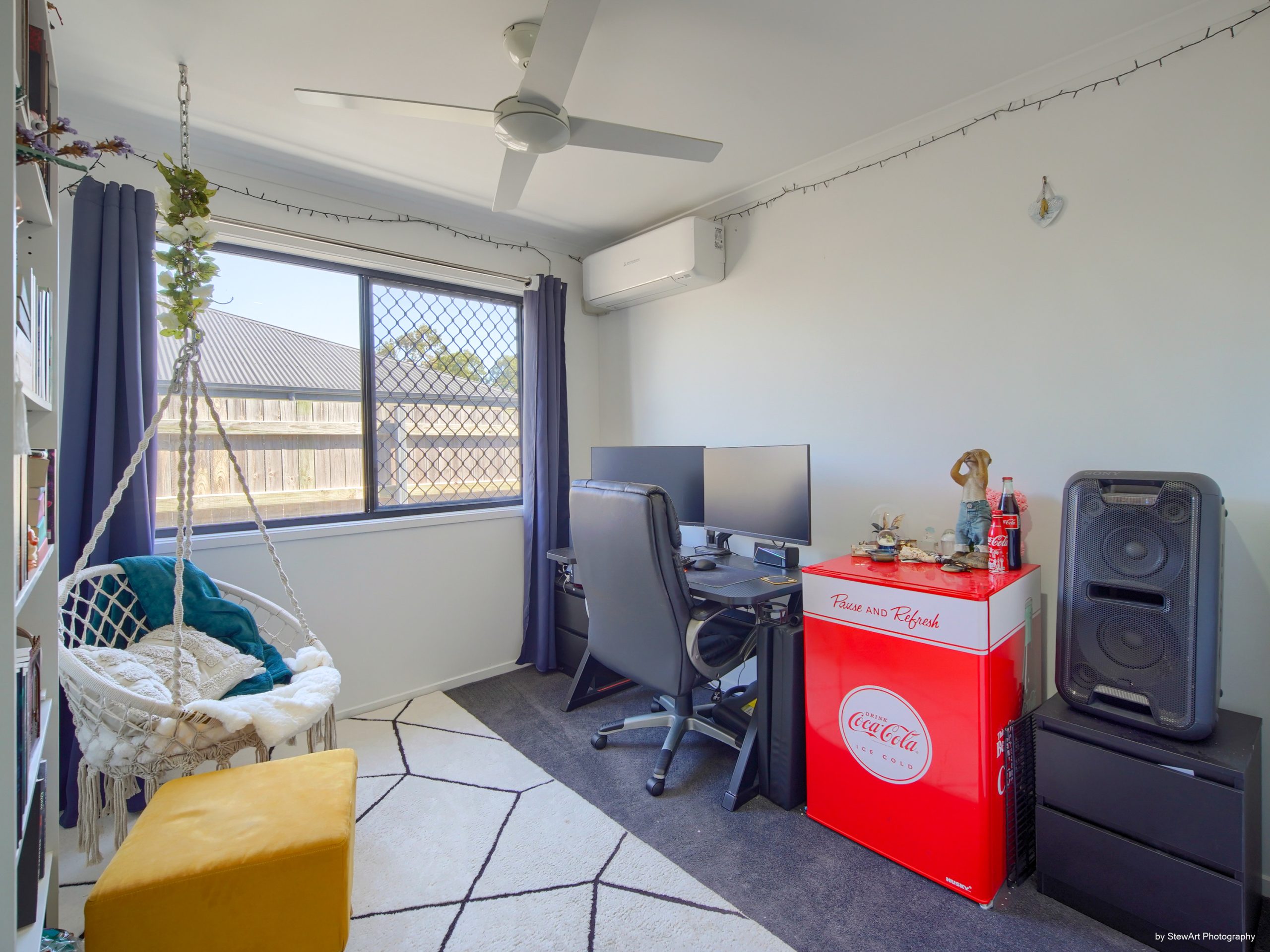 19 Sailaway Circuit, ELI WATERS, QLD 4655 AUS