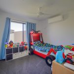 19 Sailaway Circuit, ELI WATERS, QLD 4655 AUS