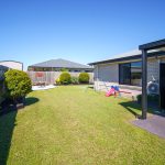 19 Sailaway Circuit, ELI WATERS, QLD 4655 AUS