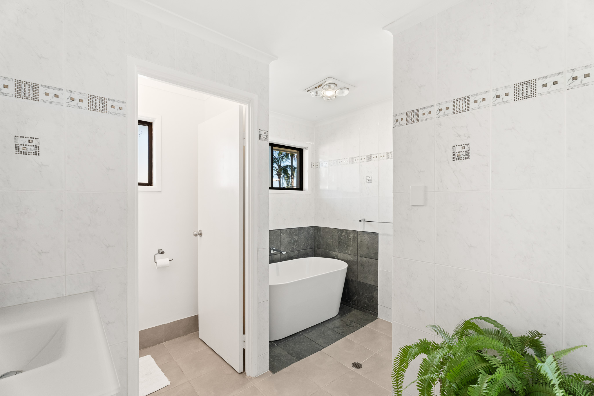 3 Kentia Court, KAWUNGAN, QLD 4655 AUS