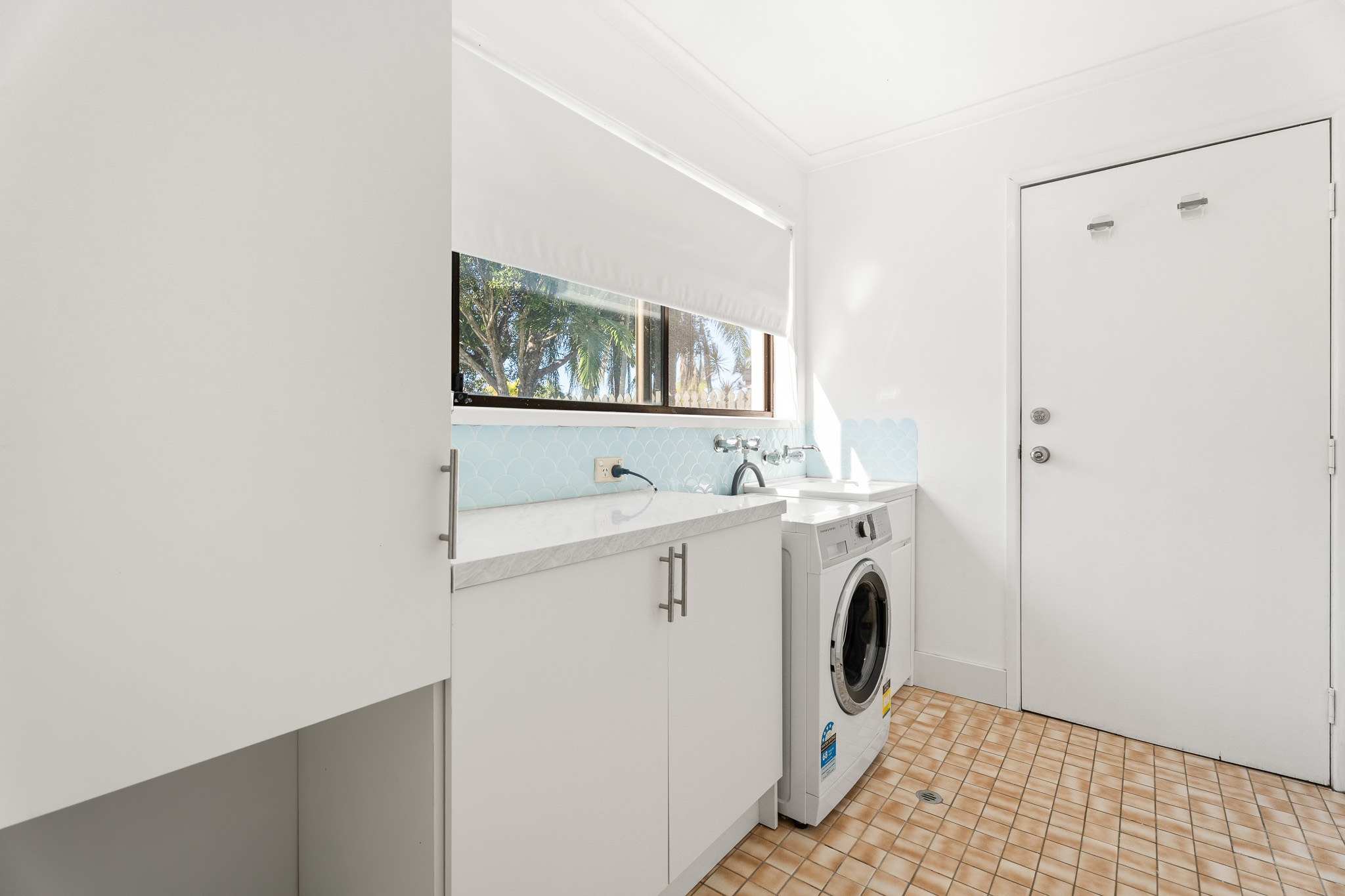 3 Kentia Court, KAWUNGAN, QLD 4655 AUS