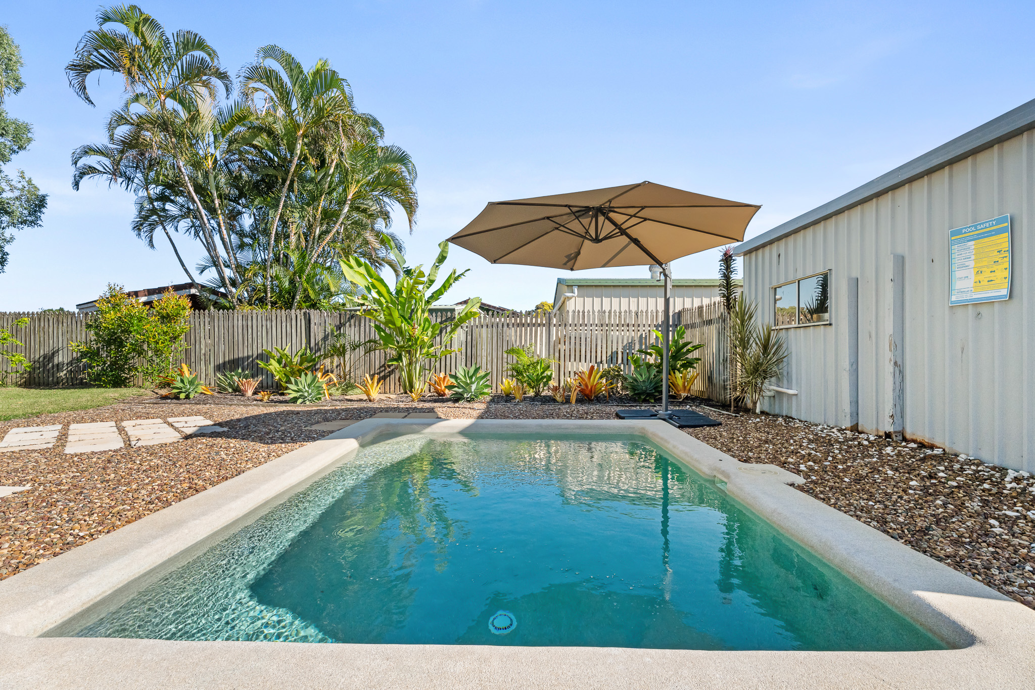3 Kentia Court, KAWUNGAN, QLD 4655 AUS
