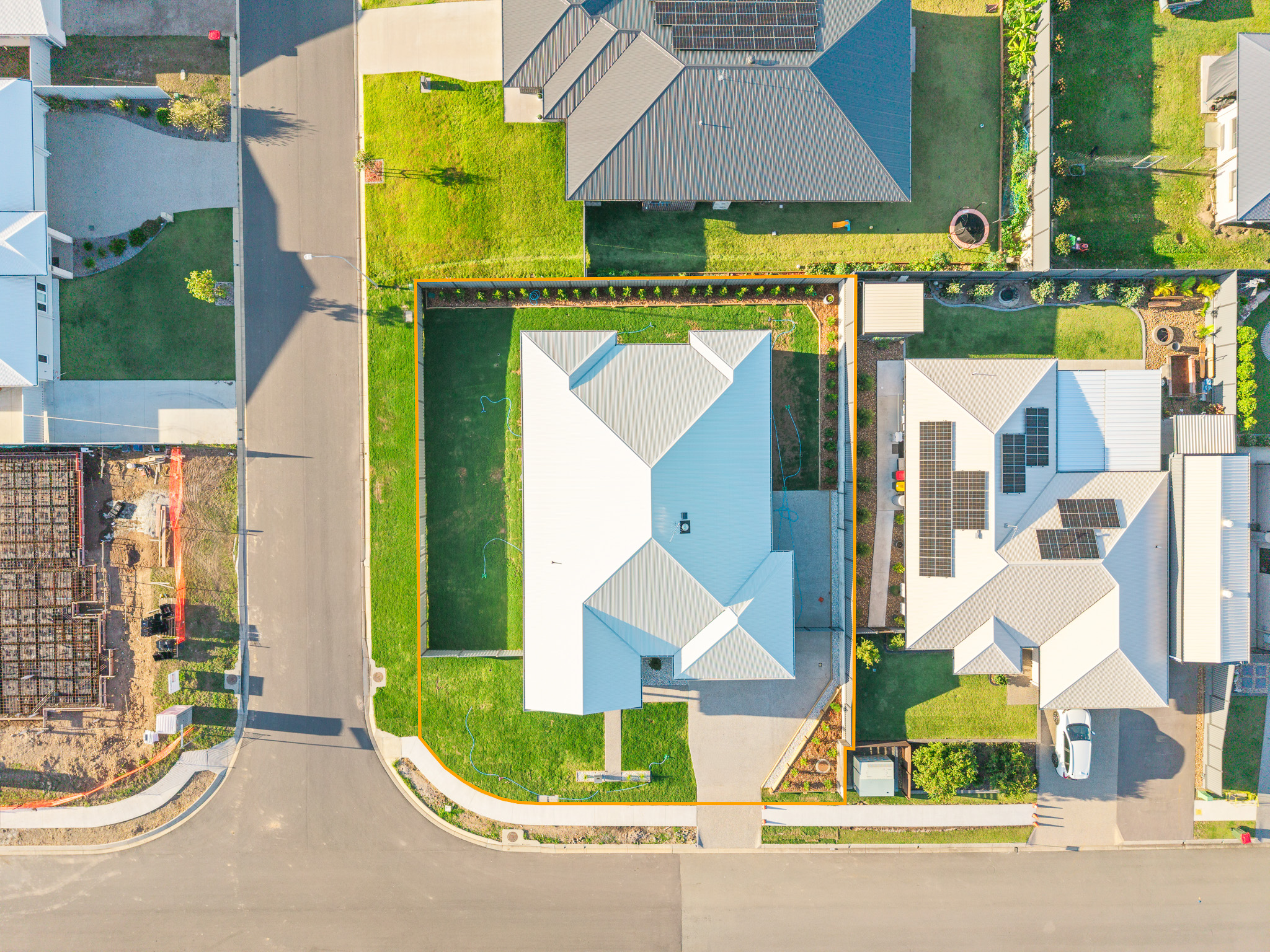 5 Messer Drive, KAWUNGAN, QLD 4655 AUS