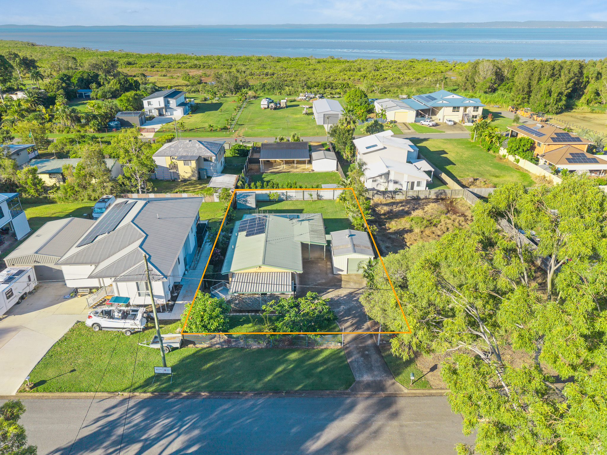 60 Petrel Avenue, RIVER HEADS, QLD 4655 AUS
